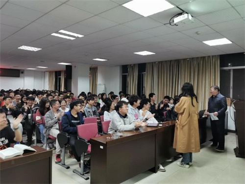 审稿2.jpg 审稿2.jpg