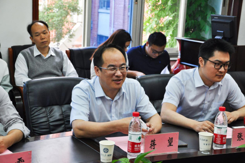 蜂蜜浏览器_图片2.jpg 蜂蜜浏览器_图片2.jpg