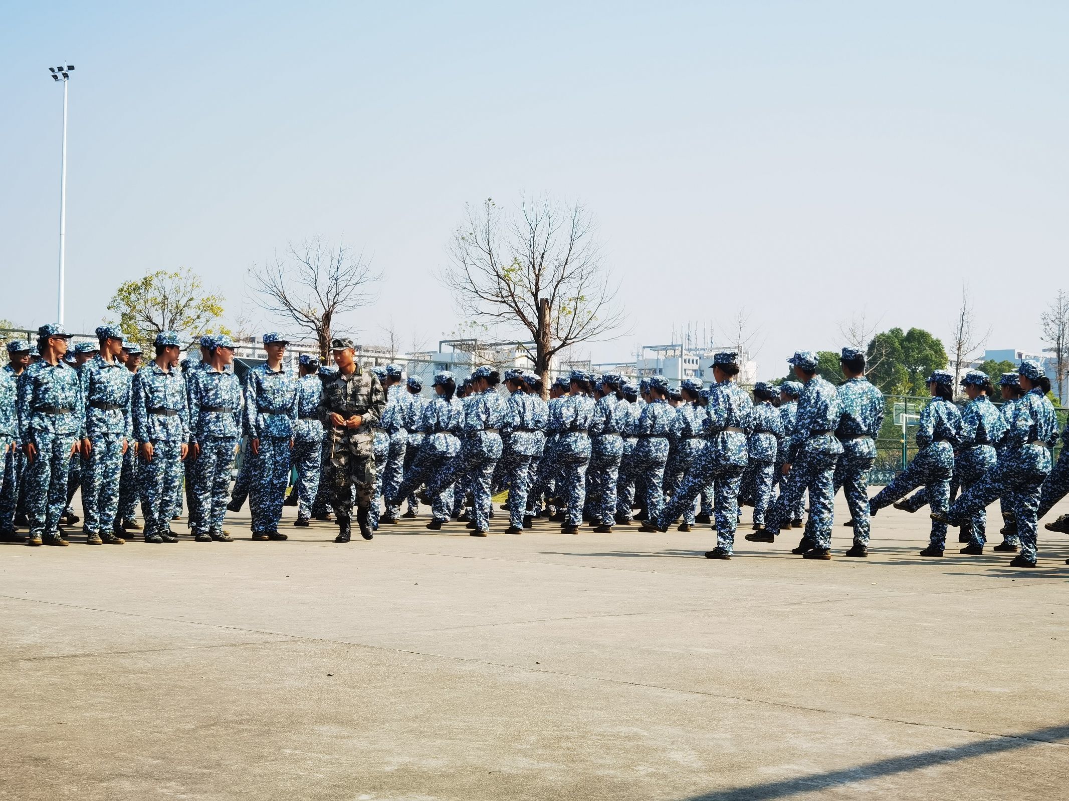 涓€.jpg 涓€.jpg