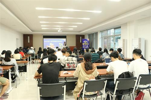 商学院1.jpg 商学院1.jpg