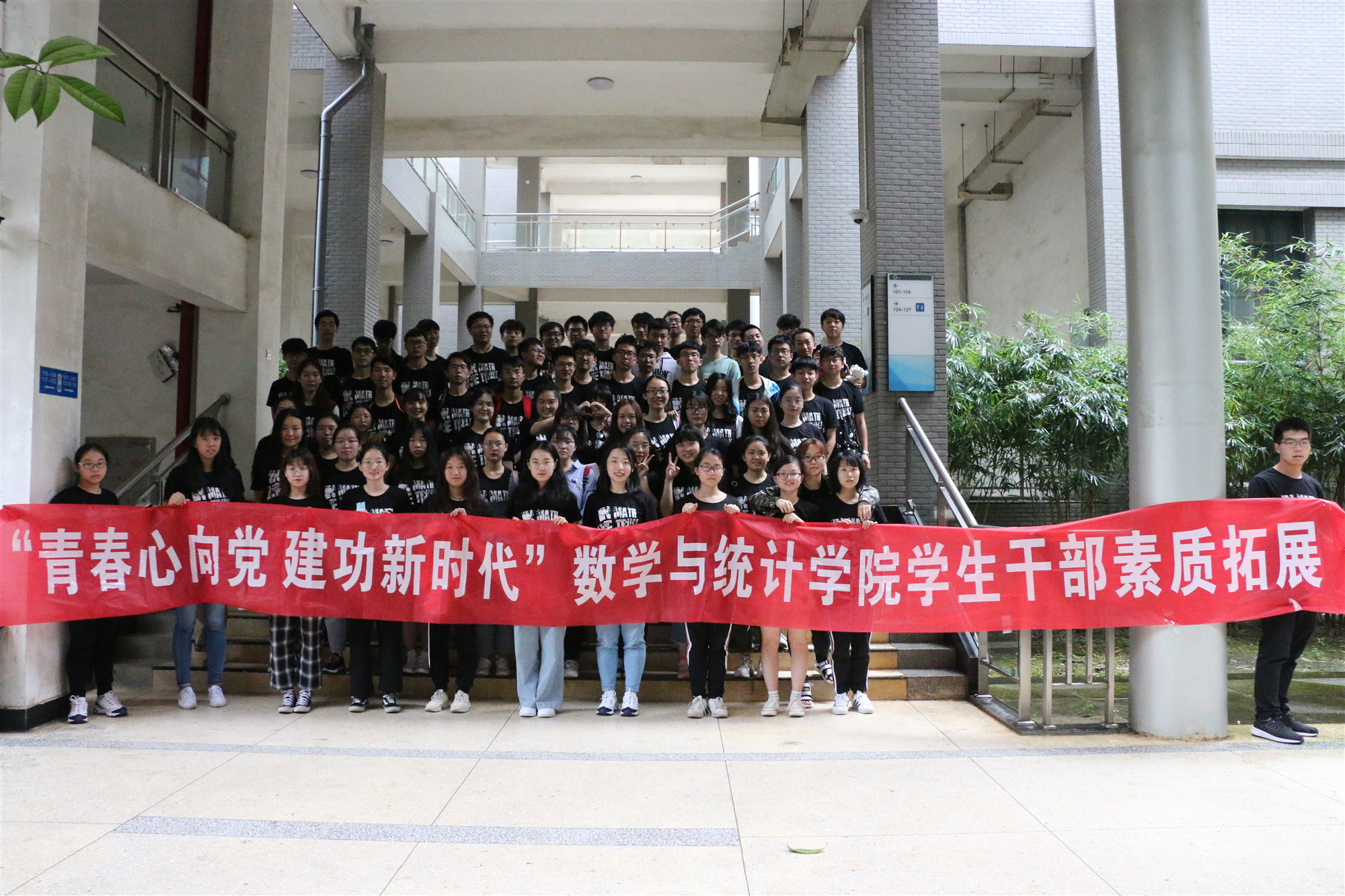 IMG_3792_副本.jpg IMG_3792_副本.jpg