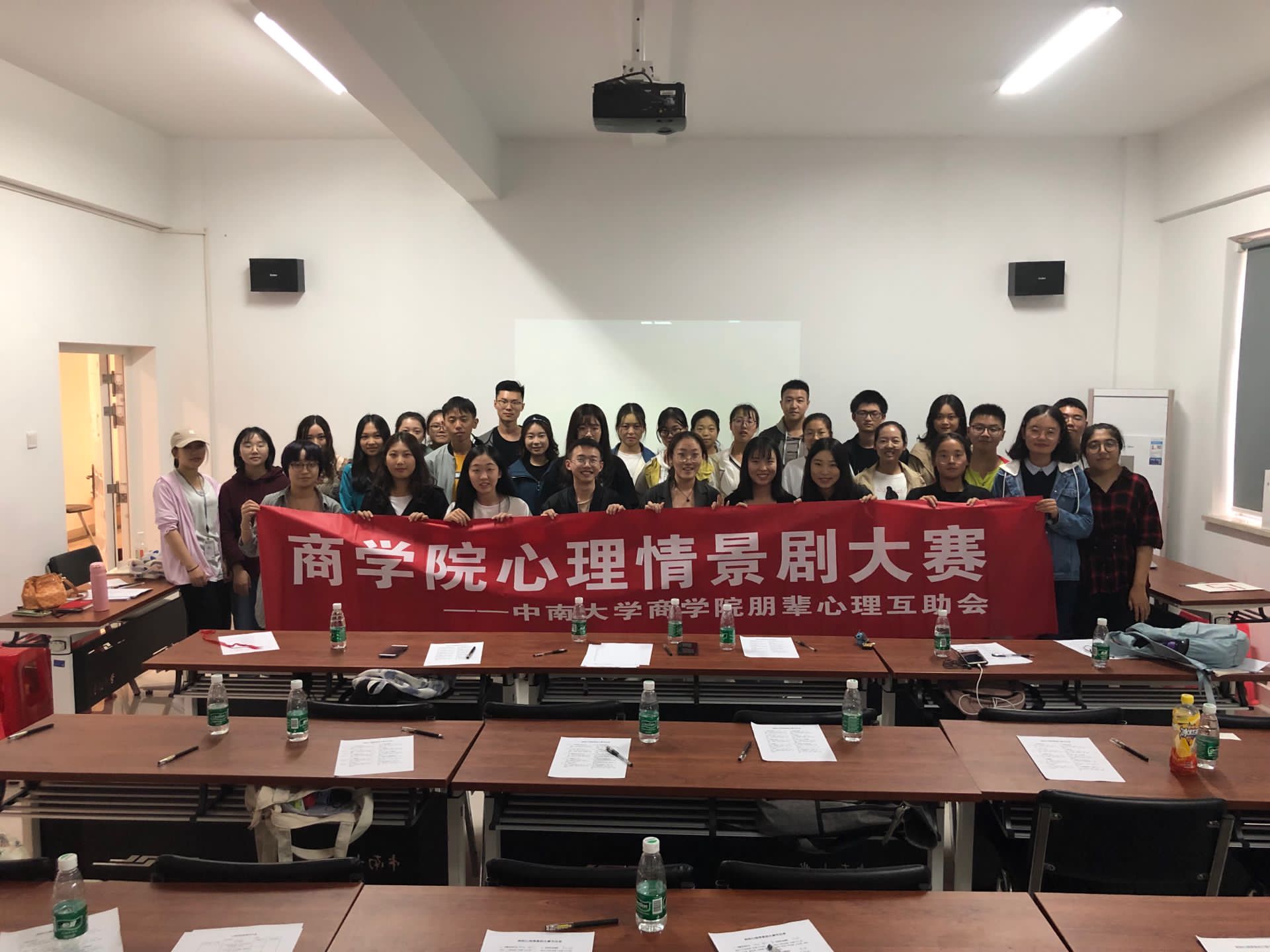 -214e8d338ea69f4a.jpg -214e8d338ea69f4a.jpg