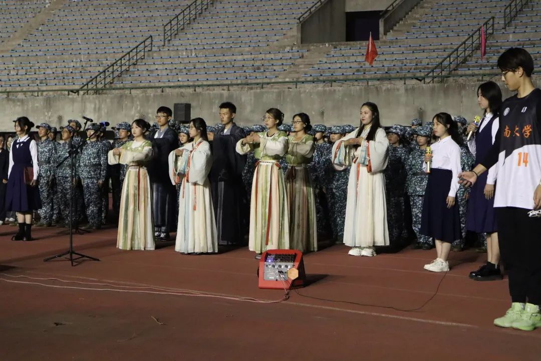 8974bf0d71c6a452813042eb3e35d5b9.jpg 8974bf0d71c6a452813042eb3e35d5b9.jpg