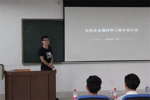 1743_8442_3.jpg 1743_8442_3.jpg