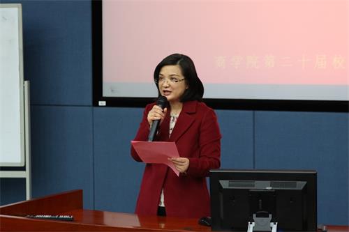 商学院5.jpg 商学院5.jpg