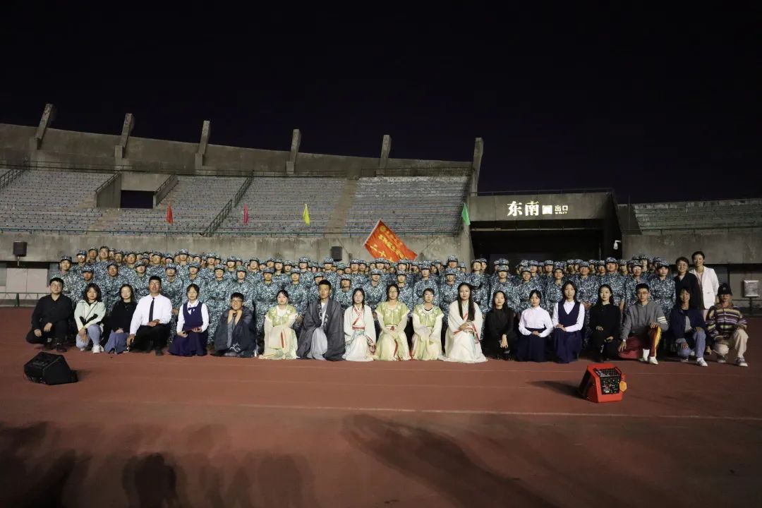 9e2441b1d1d176573dfa60c52695f4c6.jpg 9e2441b1d1d176573dfa60c52695f4c6.jpg