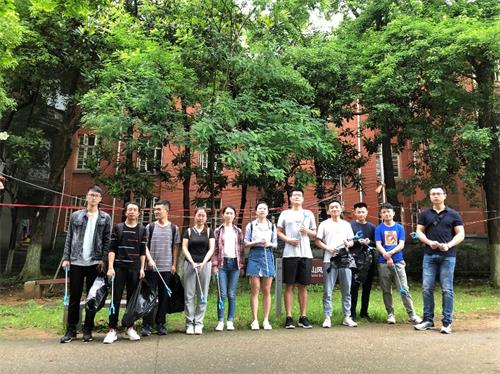 滋生1.jpg 滋生1.jpg