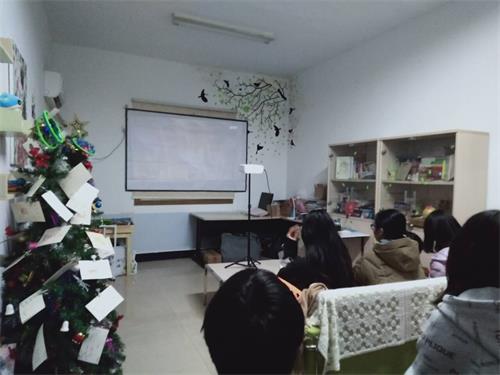 商学院2.jpg 商学院2.jpg