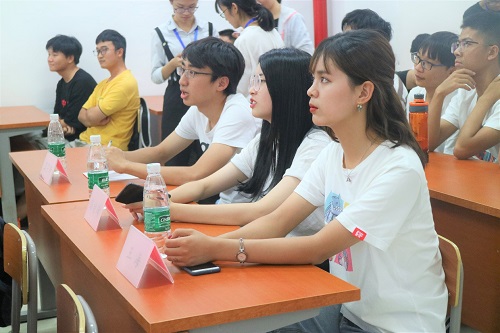 1922_6171_111.jpg 1922_6171_111.jpg