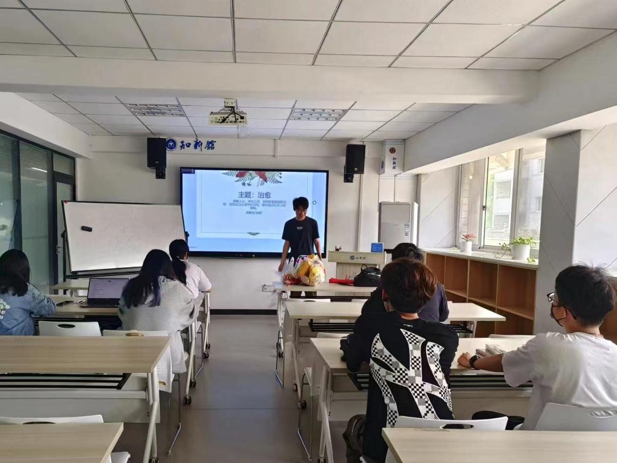 D7B67C38-EF12-46CE-B6AB-A5109084DD08.jpeg D7B67C38-EF12-46CE-B6AB-A5109084DD08.jpeg