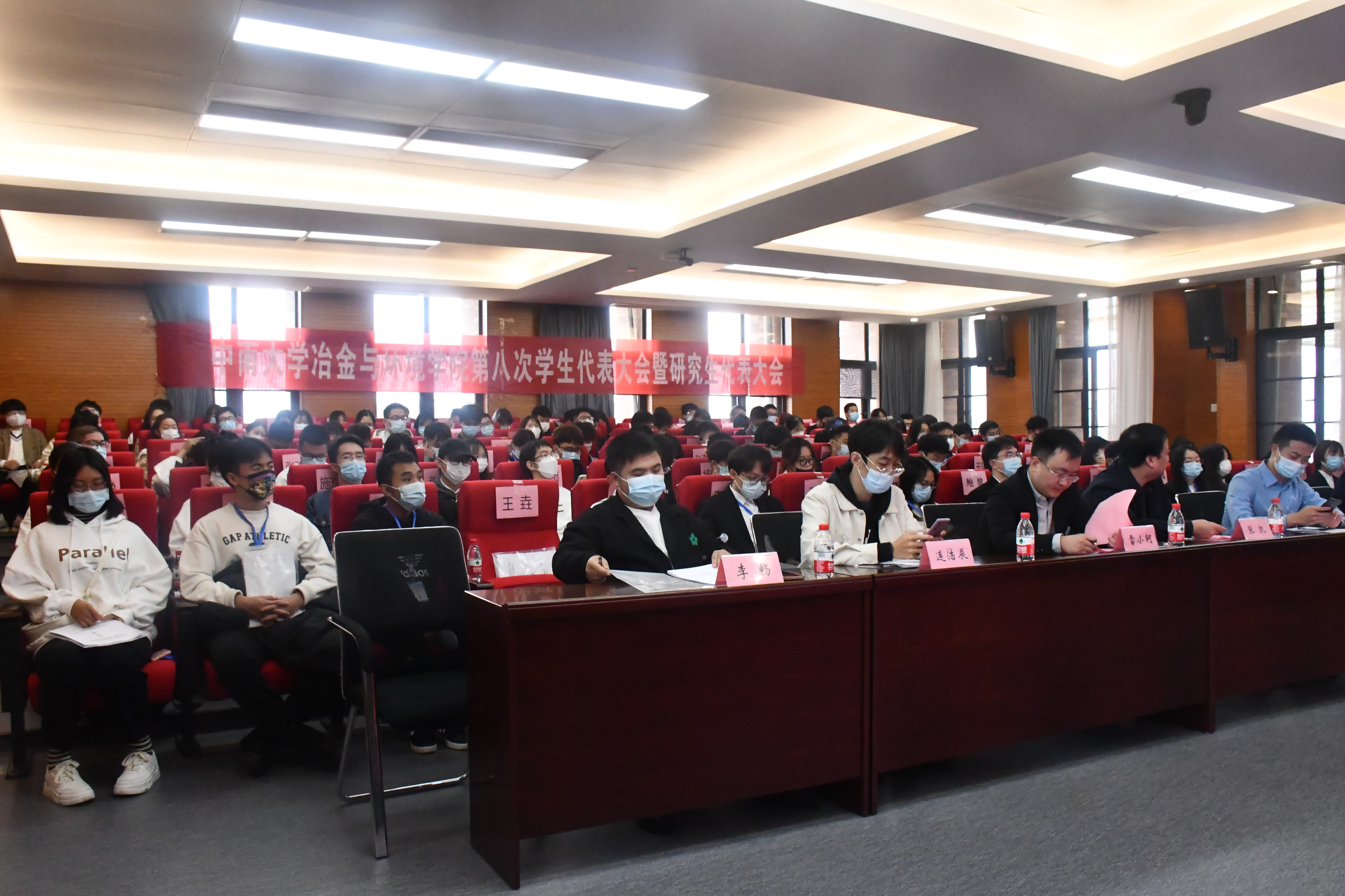 DSC_5727.JPG DSC_5727.JPG