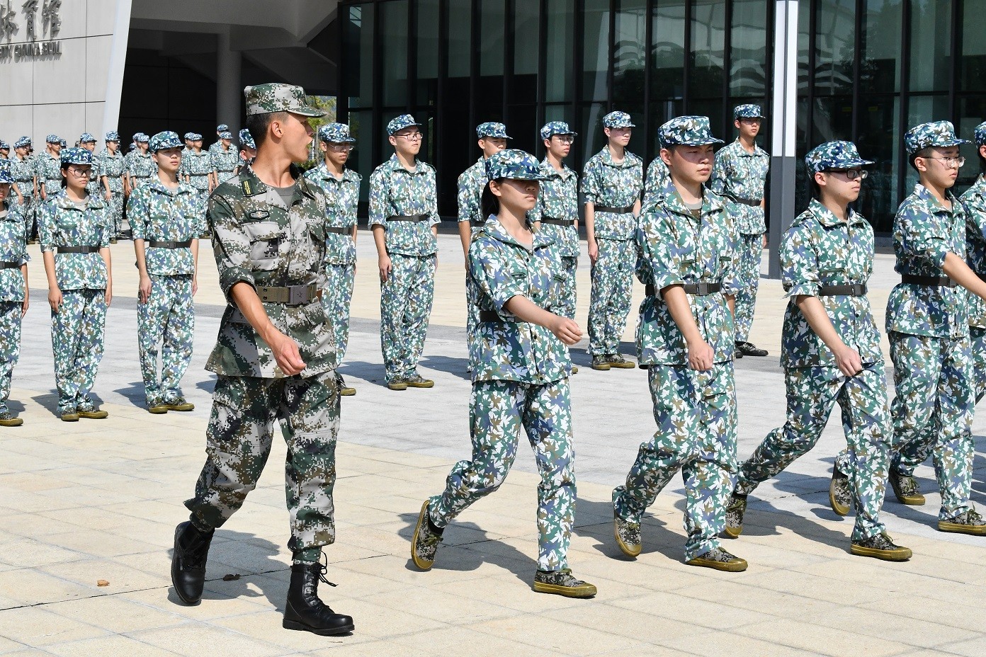 DSC_8022.JPG DSC_8022.JPG